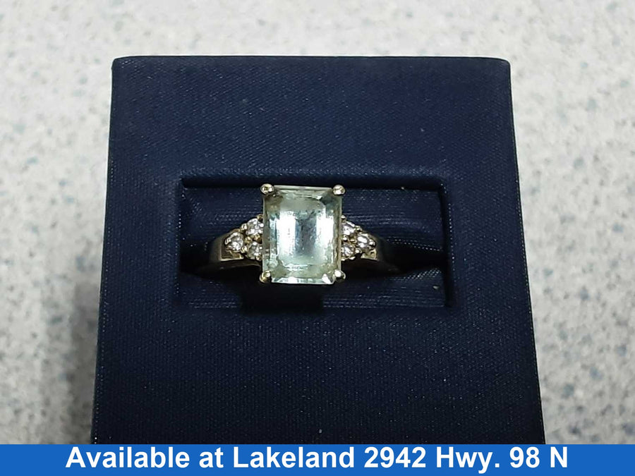 Women's Ring - Yellow Gold 14k (.585) 3.7 grams Size 8