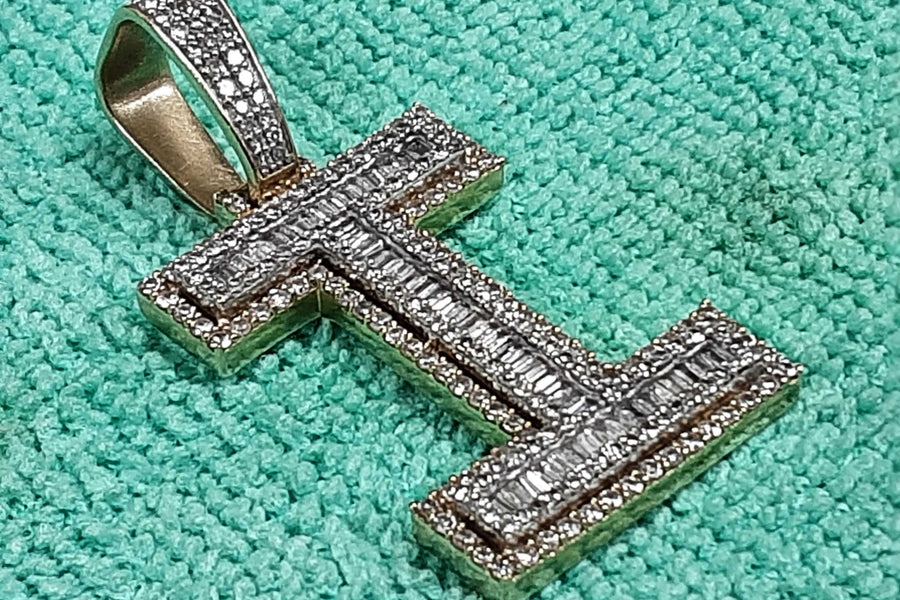 Symbol Pendant - Yellow Gold 10k (.417) 9.5 grams