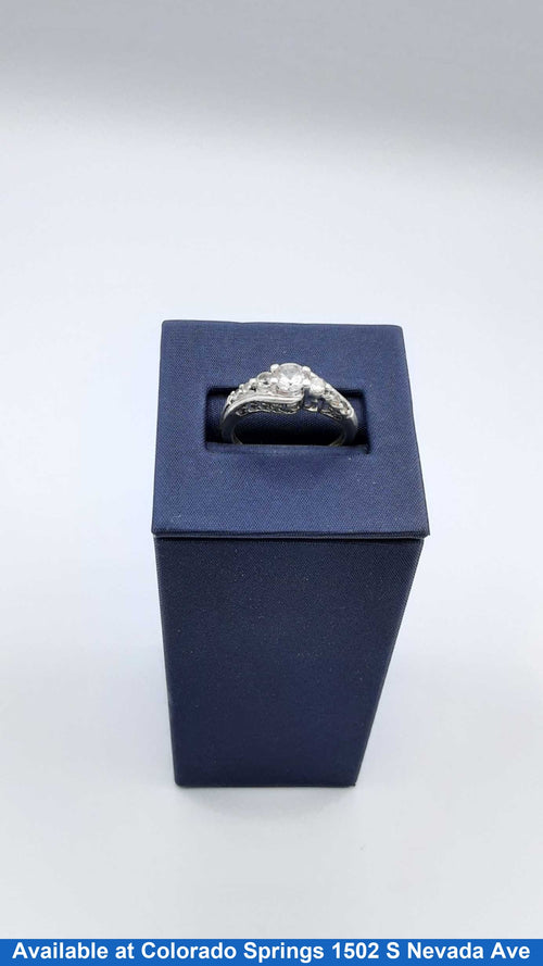 Women's Ring - Silver 3.2 grams Size 6.5
