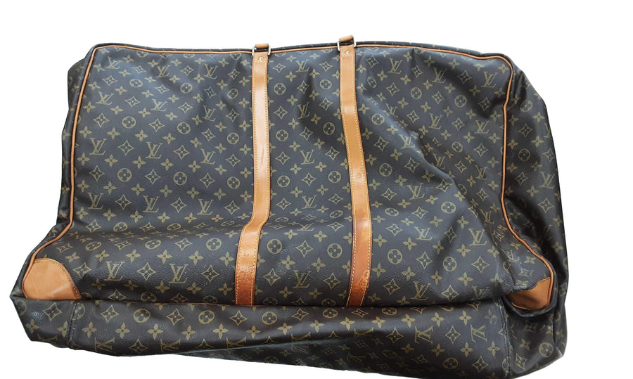Louis Vuitton Canvas Sirius 70 Brown Purse / Handbag