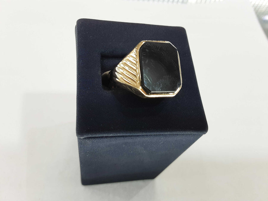 Men's Ring - Yellow Gold 14k (.585) 7.1 grams Size 12.5