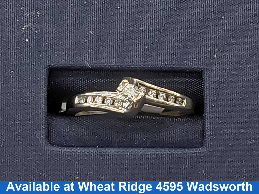 Women's Ring - Solitaire - White Gold 14k (.585) 2.6 grams Size 7.5