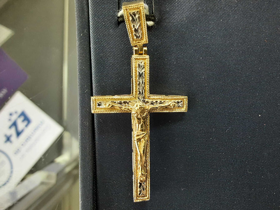 Religious Pendant - Yellow Gold 10k (.417) 4.4 grams