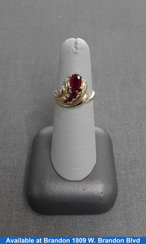 Women's Ring - Mother's - Yellow Gold 10k (.417) 2.9 grams Size 20