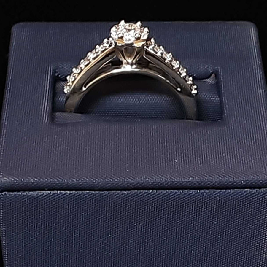 Ring - Engagement Set - White Gold 14k (.585) 4.4 grams Size 7