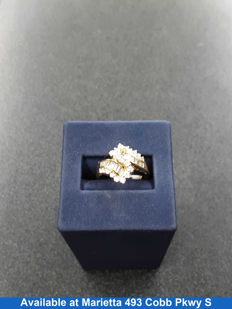 Women's Ring - Yellow Gold 14k (.585) 3.8 grams Size 7