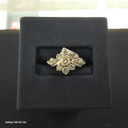 Women's Ring - White Gold 14k (.585) 3.6 grams Size 8