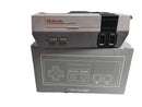 Nintendo Clv-001 4 Gb Gray Portable Video Game System