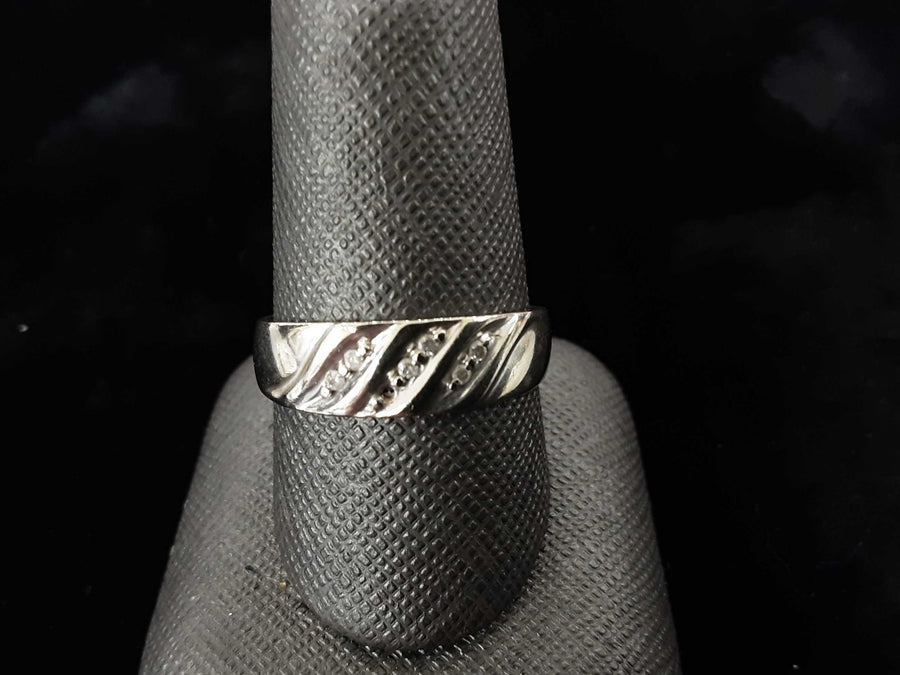 Ring - Wedding Band - White Gold 10k (.417) 3.6 grams Size 10