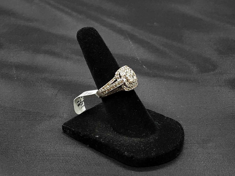 Women's Ring - White Gold 14k (.585) 4.6 grams Size 4.5
