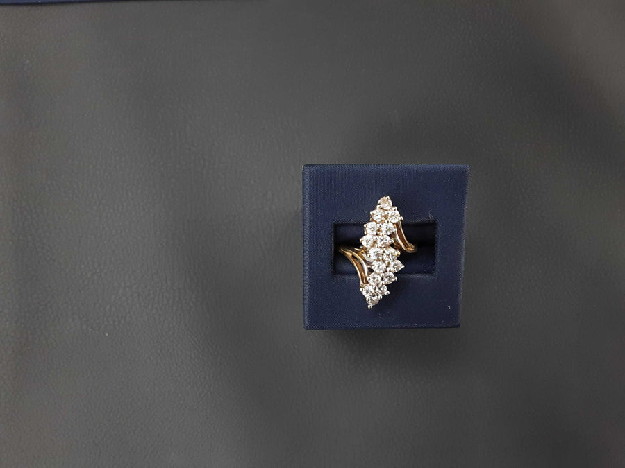 Women's Ring - Yellow Gold 10k (.417) 6.8 grams Size 10.5