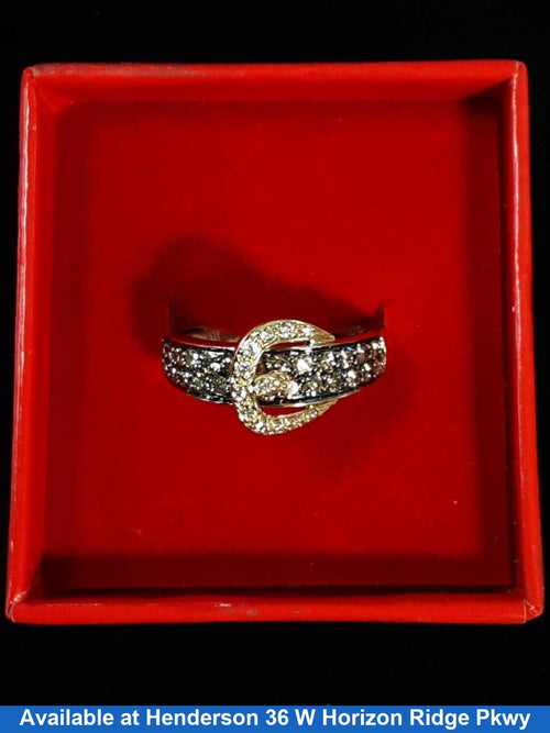 Women's Ring - Yellow Gold 14k (.585) 3.8 grams Size 20