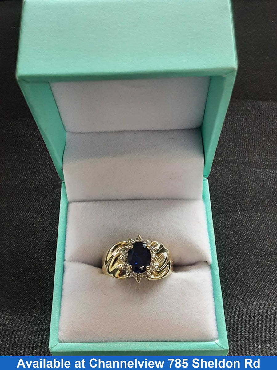 Women's Ring - Solitaire - Yellow Gold 10k (.417) 3.8 grams Size 7