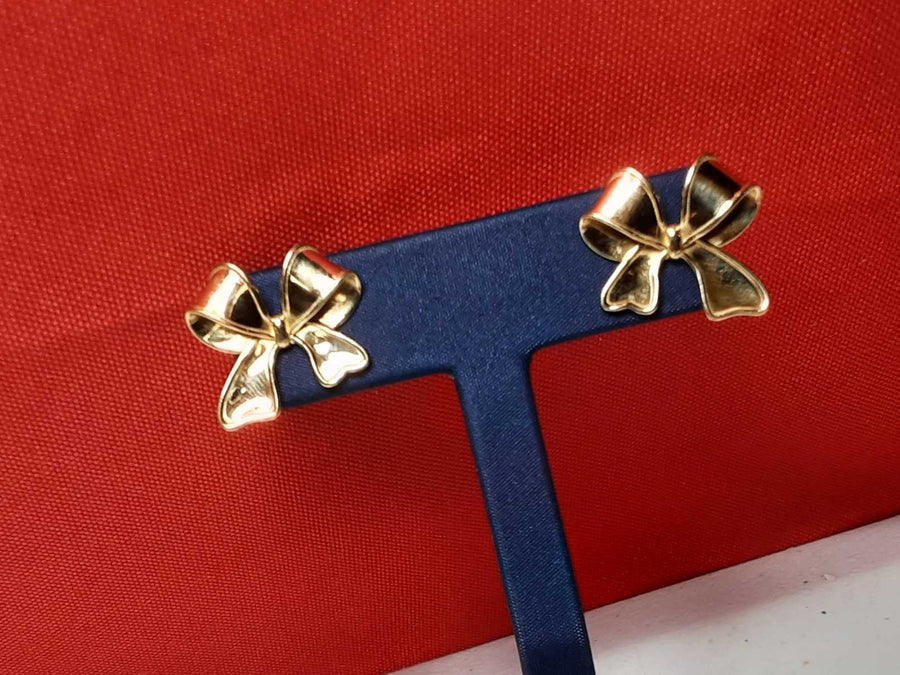 Earrings - Yellow Gold 10k (.417) 3.2 grams
