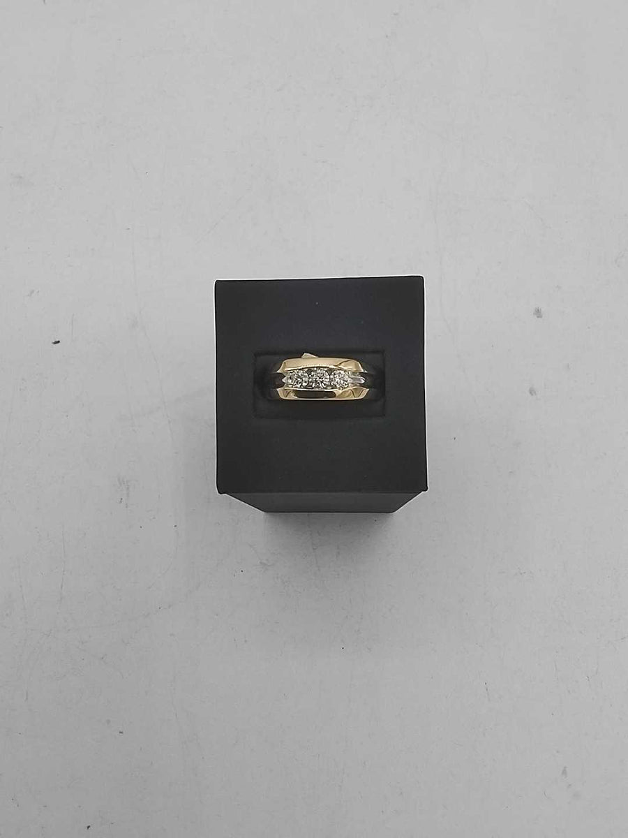 Ring - Wedding Band - Yellow Gold 14k (.585) 5 grams Size 20