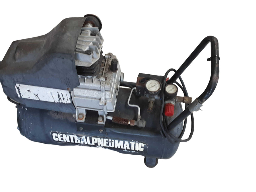 Central Pneumatic 6960 Black Electric Compressor