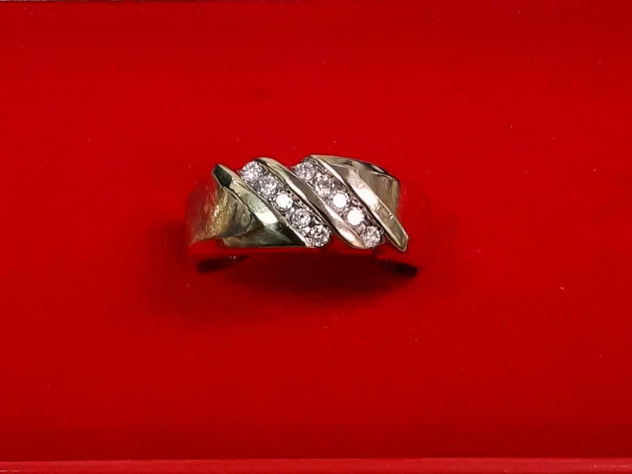 Ring - Wedding Band - Yellow Gold 10k (.417) 5.3 grams Size 8
