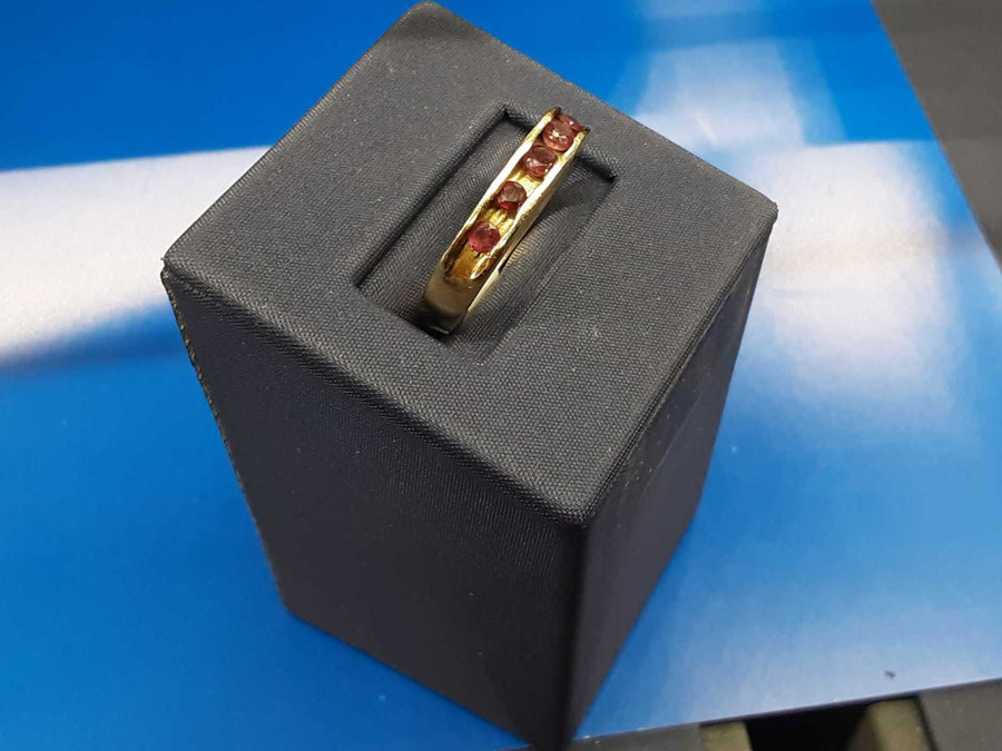 Women's Ring - Yellow Gold 14k (.585) 5.3 grams Size 20