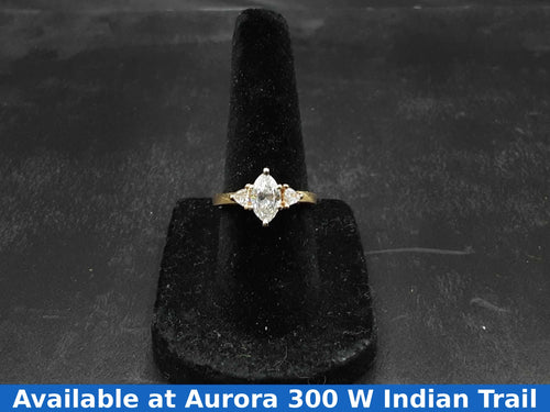 Women's Ring - Solitaire - Yellow Gold 14k (.585) 2.9 grams Size 6.5