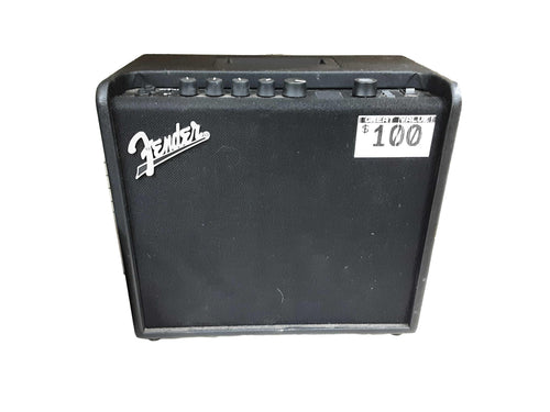 Fender Mustang Lt25 Black Guitar Amplifier