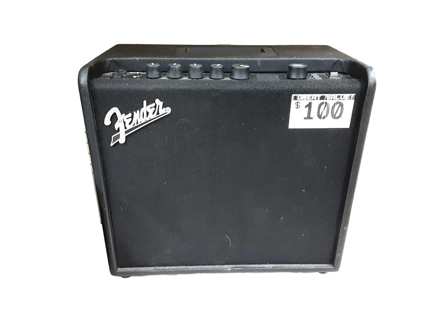 Fender Mustang Lt25 Black Guitar Amplifier