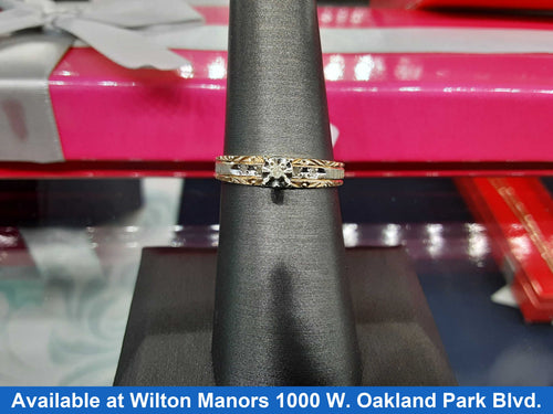 Women's Ring - Solitaire - Yellow Gold 10k (.417) 1.8 grams Size 5