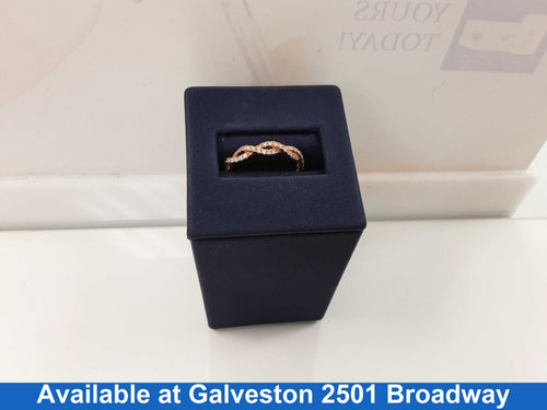 Women's Ring - Rose Gold 14k (.585) 1.9 grams Size 7