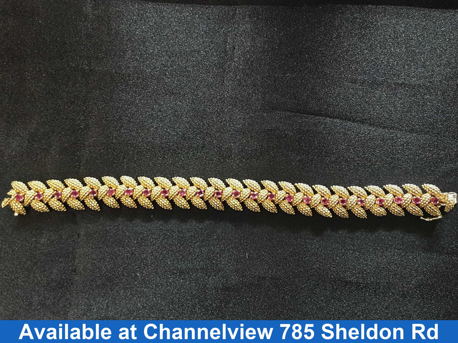 Serpentine Bracelet - Yellow Gold 18k (.750) 37.9 grams 8 inch